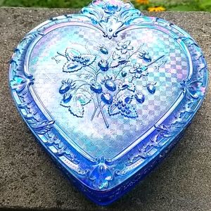 GORGEOUS Fenton Carnival Glass